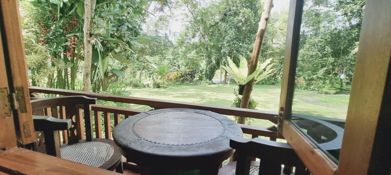 Avalon Ubud Castle & Spa Экстерьер фото